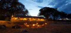 Ruaha River Lodge - At night